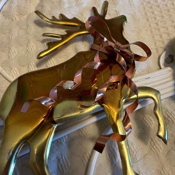 Vintage Metal Santa, Reindeer with Bows and Sleigh Holiday Home Decor - Picture 4 of 7